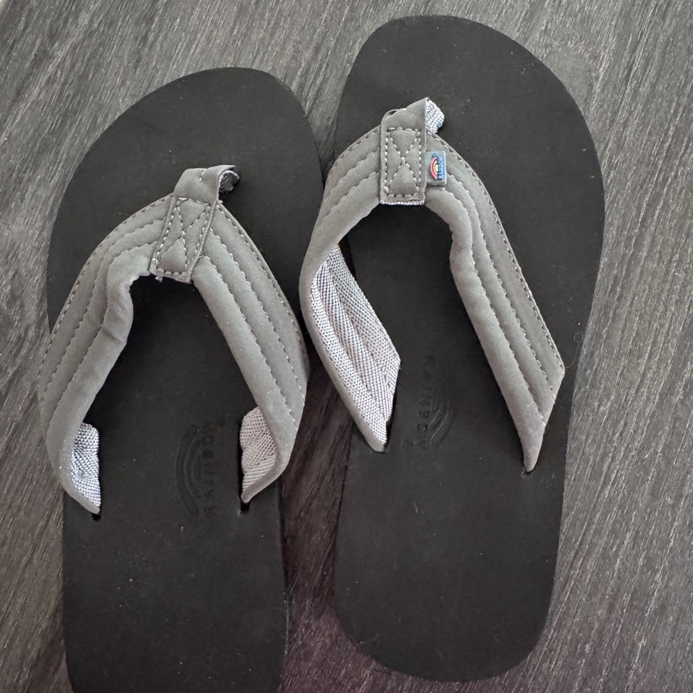 Rainbow Kids Black Footbed with Gray Padded Strap Flip Flops